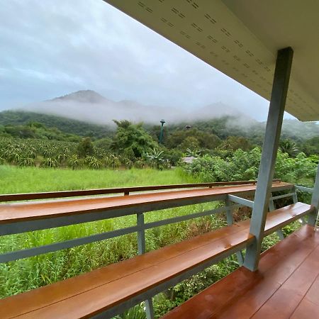 Baan I-A-run Resort Pak Chong Exterior foto